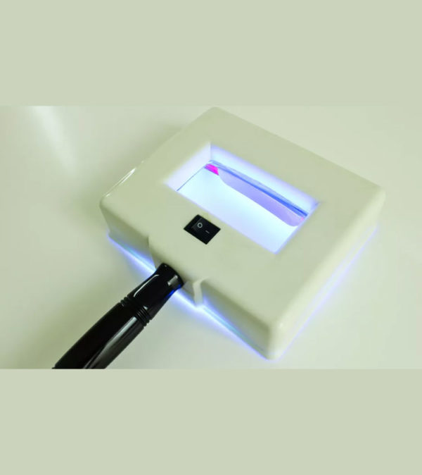 Lampe de Wood  Analyseur de peau